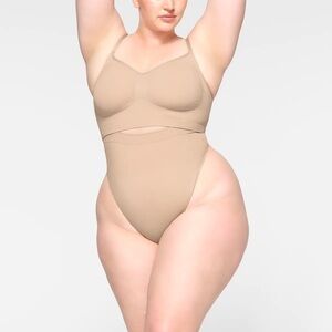 SKIMS SEAMLESS SCULPT HIGH WAISTED THONG IN MICA SIZE 2X 3X